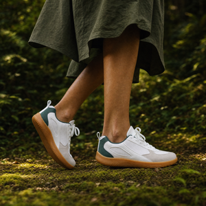 Green - White — side profile